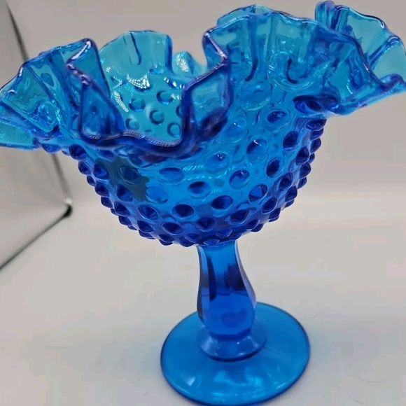 FENTON Ruffled Hobnail Footed Blue Glass Dish. Original Sticker. 6"H X 5"D - Picture 4 of 11